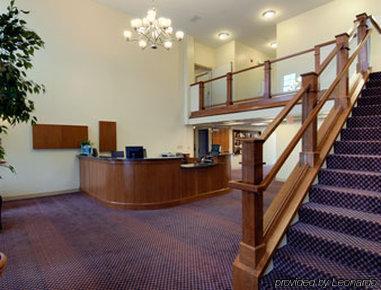 Days Inn By Wyndham Airport/Maine Mall South Portland Interieur foto